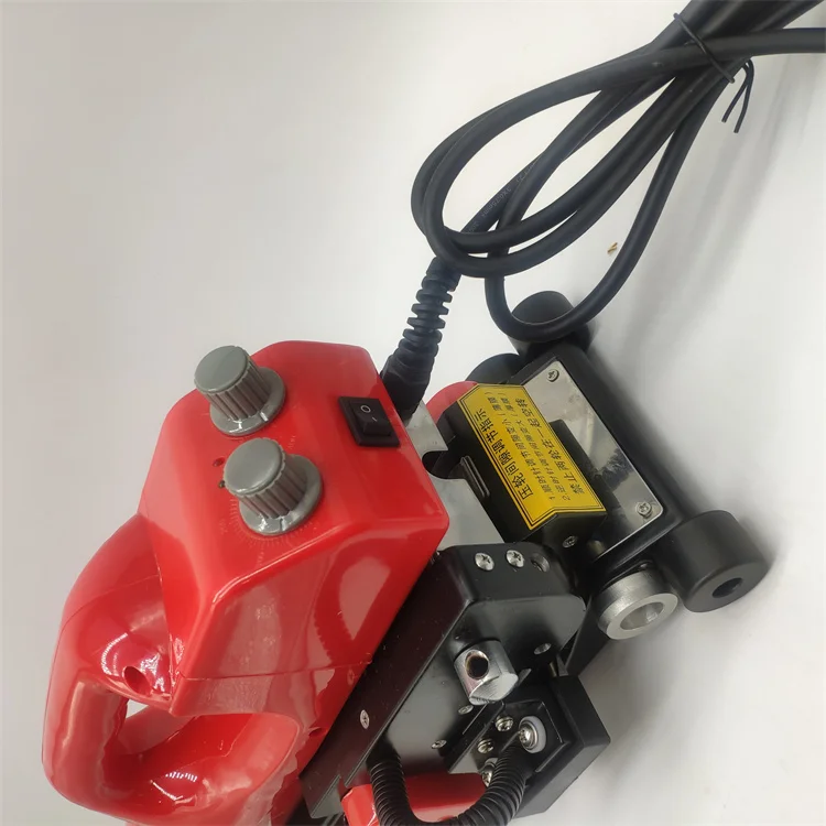 automatic geomembrane overlap welding machine high quality china hmt1300 geomembrane plastic welding machine