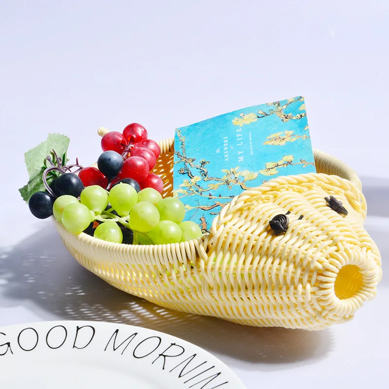 Hot selling modern wicker storage Cartoon Fish Snacks Fruit Rattan Basket Gift