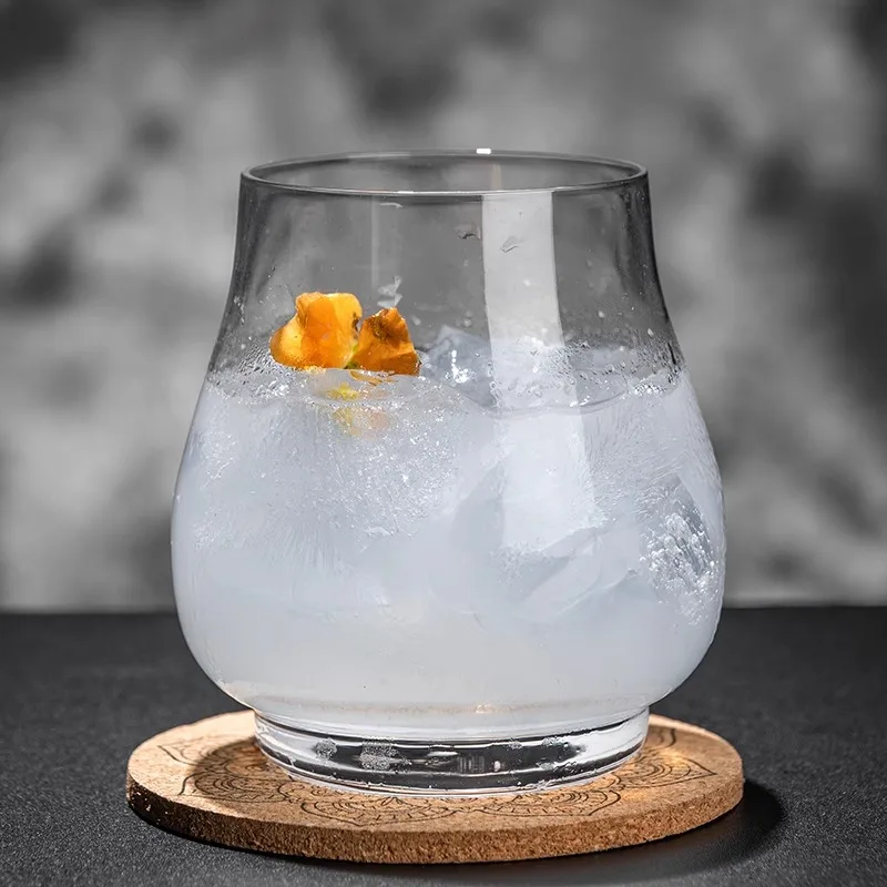 Creative convergent fragrant cocktail glass pot-bellied cold drink juice beer glass Vodka rum snifter whisky glass.