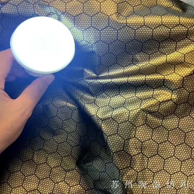 Wholesale Heat reactive Reflective Fabric Conductive Graphene coated heating Fabric For Garment Lining graphene cooling fabric