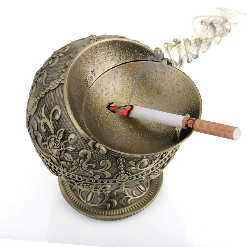 Vintage Windproof Ashtray Metal Push Down Smoking Ash Tray