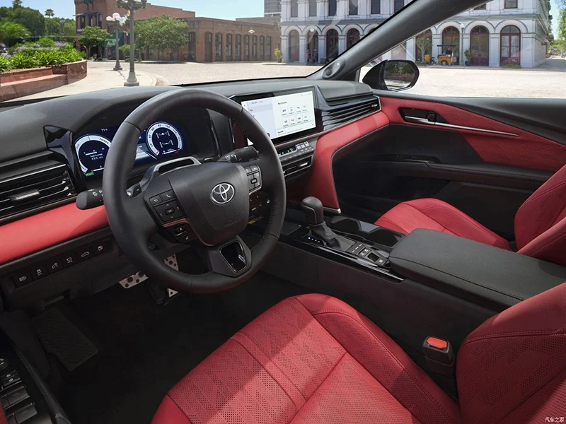 Deposit Cheap Used Cars 4-door 5-seater Sedan Mid-Size Car New Energy Vehicles Used Cars Toyota