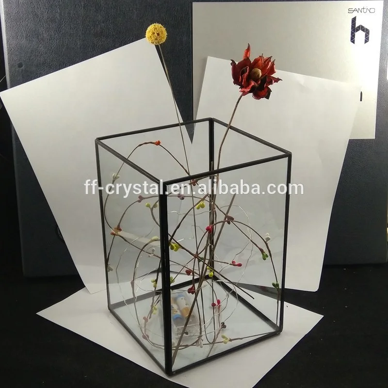 Hot Sale Beautiful Gold Metal Geometric Glass Terrarium/Hanging Vase Terrarium/Terrarium Geometric Glass for Indoor Decoration