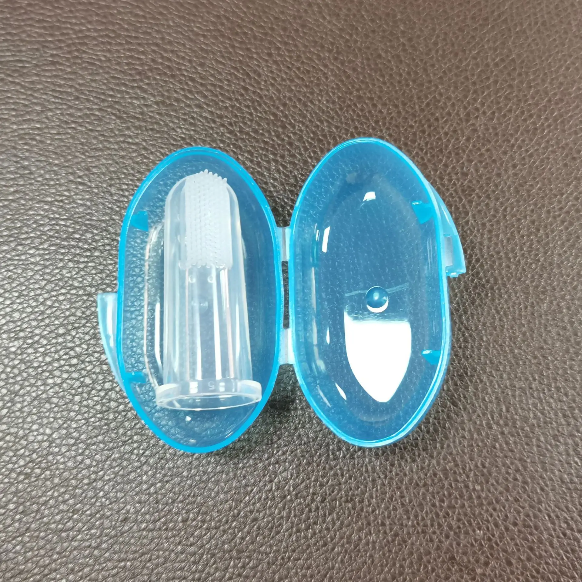 Box Packaged Cheap Pets Dog and Cat Toothbrush Fingers Pet Toothbrushes