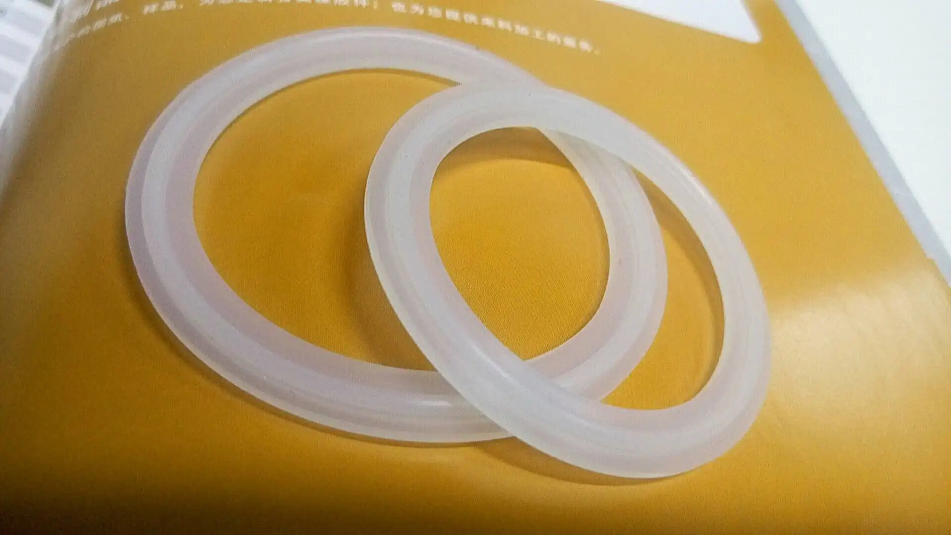 Bulk Stock Wholesales Cheap Food Grade Fkm Sanitary Rubber Cr Gasket for 6 'Tube with Screen