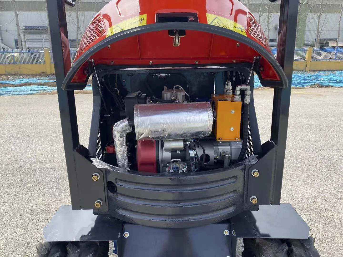 Free shipping hot sale 1200kg mini hydraulic excavator farm mini digger mini pilot small wheel excavator 1.2 ton