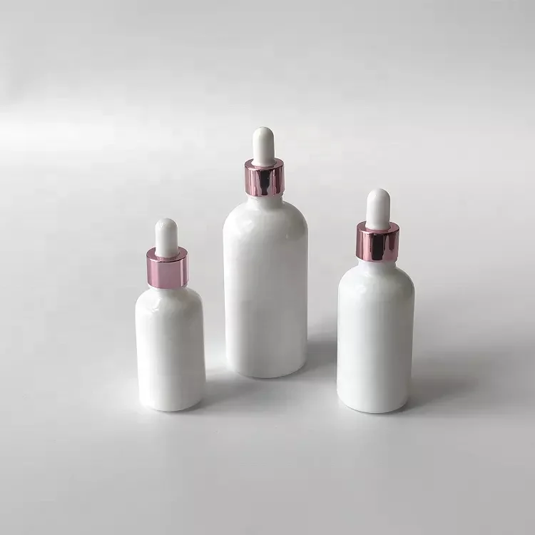 Ceramic Perfume Essential Oil Porcelain 100 ML White Glossy Opaque Spray Bottle With Silver Spray Pump Top