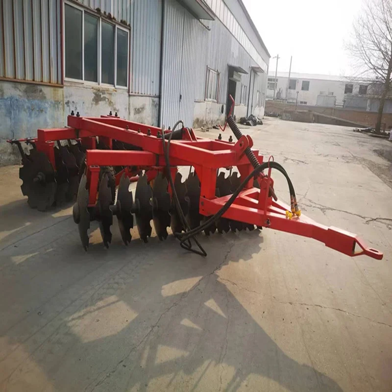 trailed offset heavy duty disc harrow of tractor