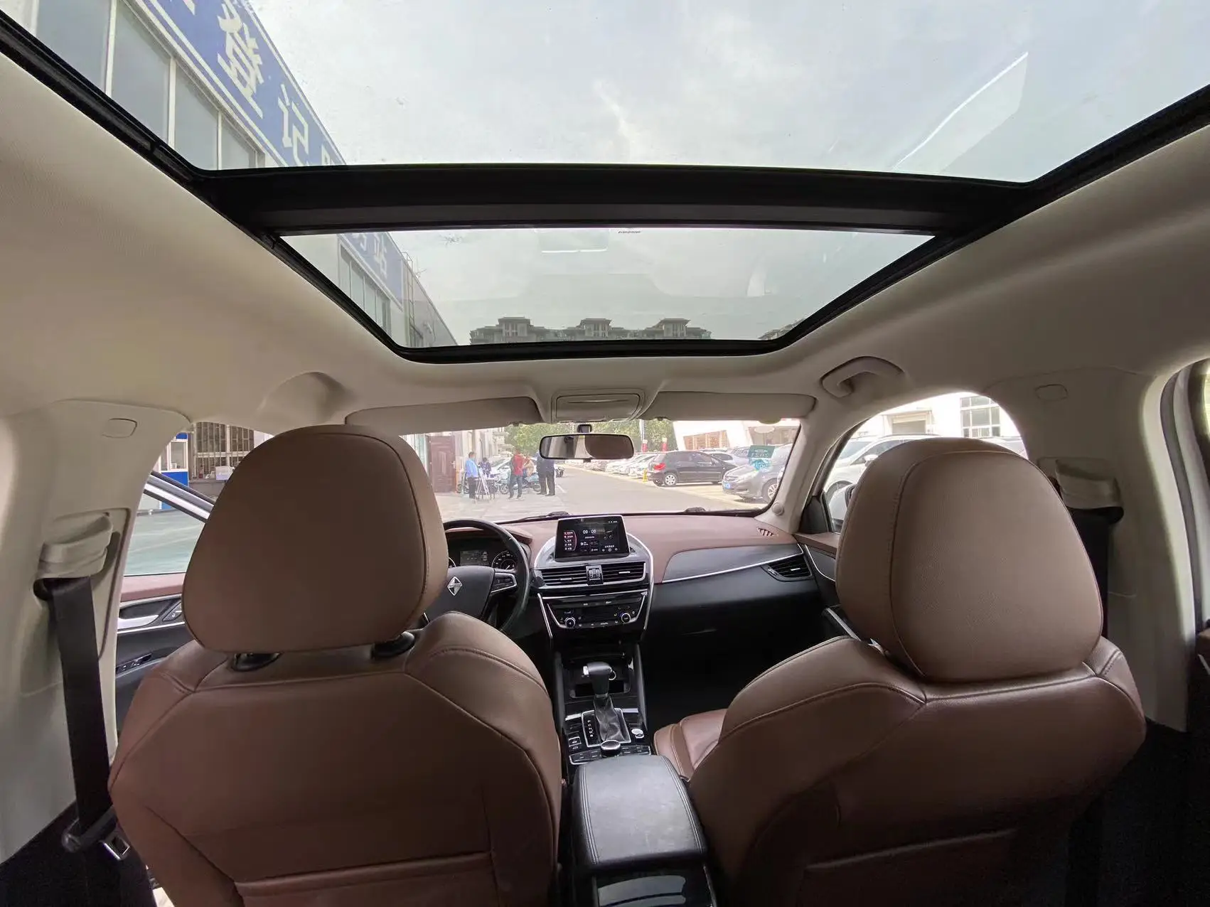Оптовая продажа 2019 года от BAOWO BX5 высококачественного бутикового модного автомобиля