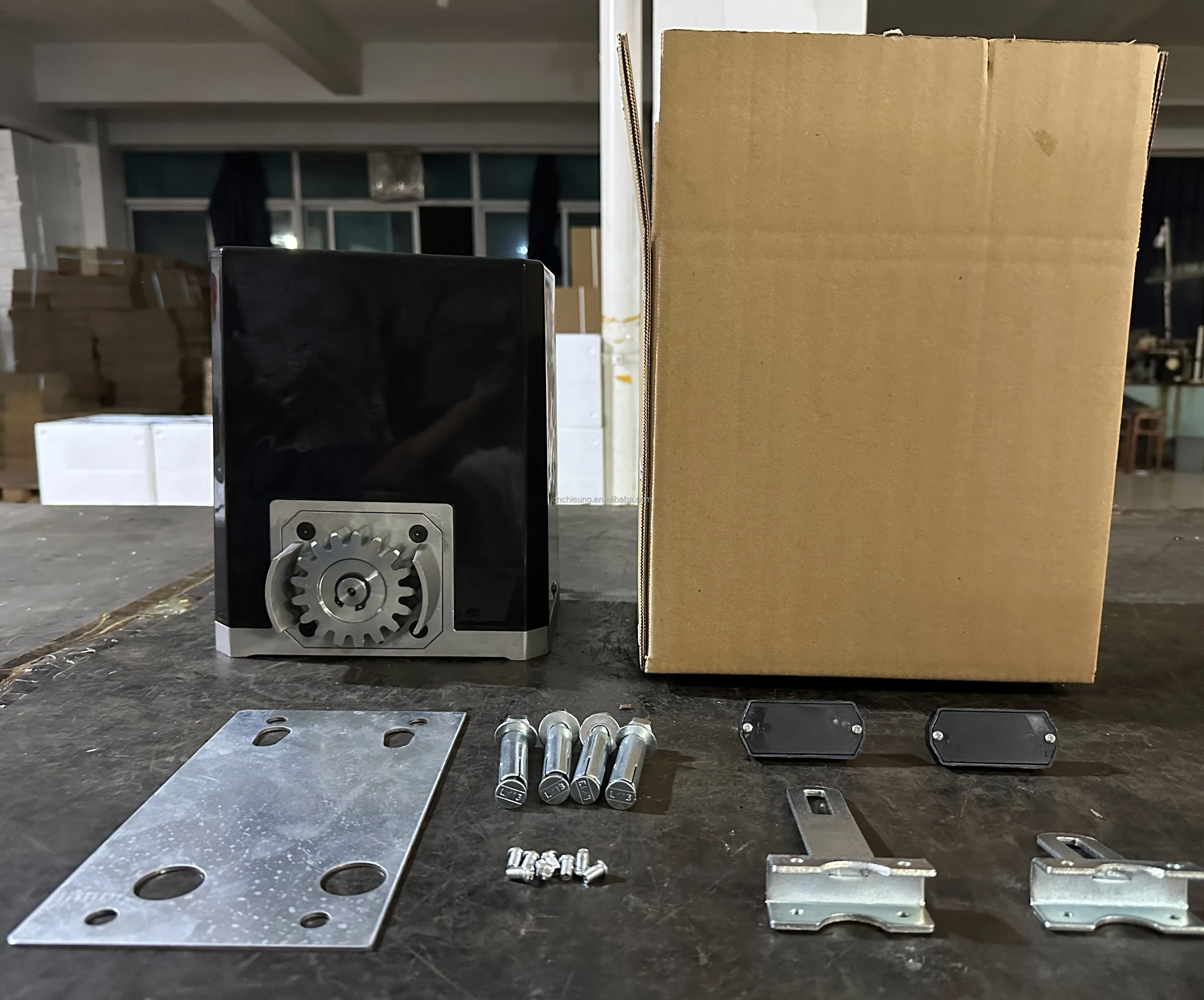 Smart 1100kg AC motor Automatic Remote Gate Opener Sliding