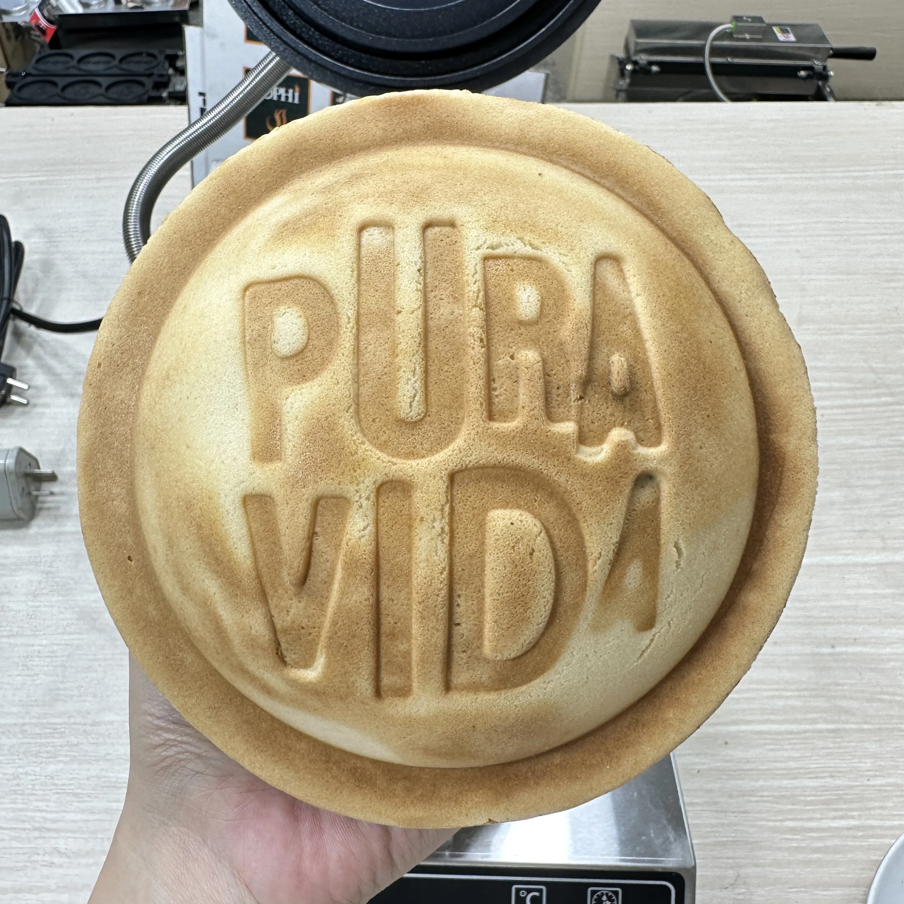 ufo burger maker machines for small business with personalized stamp customized super big mold logo pattern burger machine