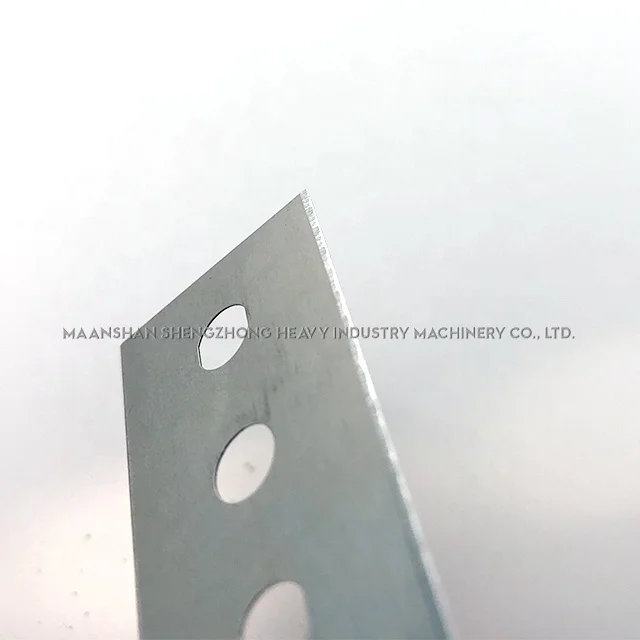 Tungsten carbide three holes blade for cutting plastic film