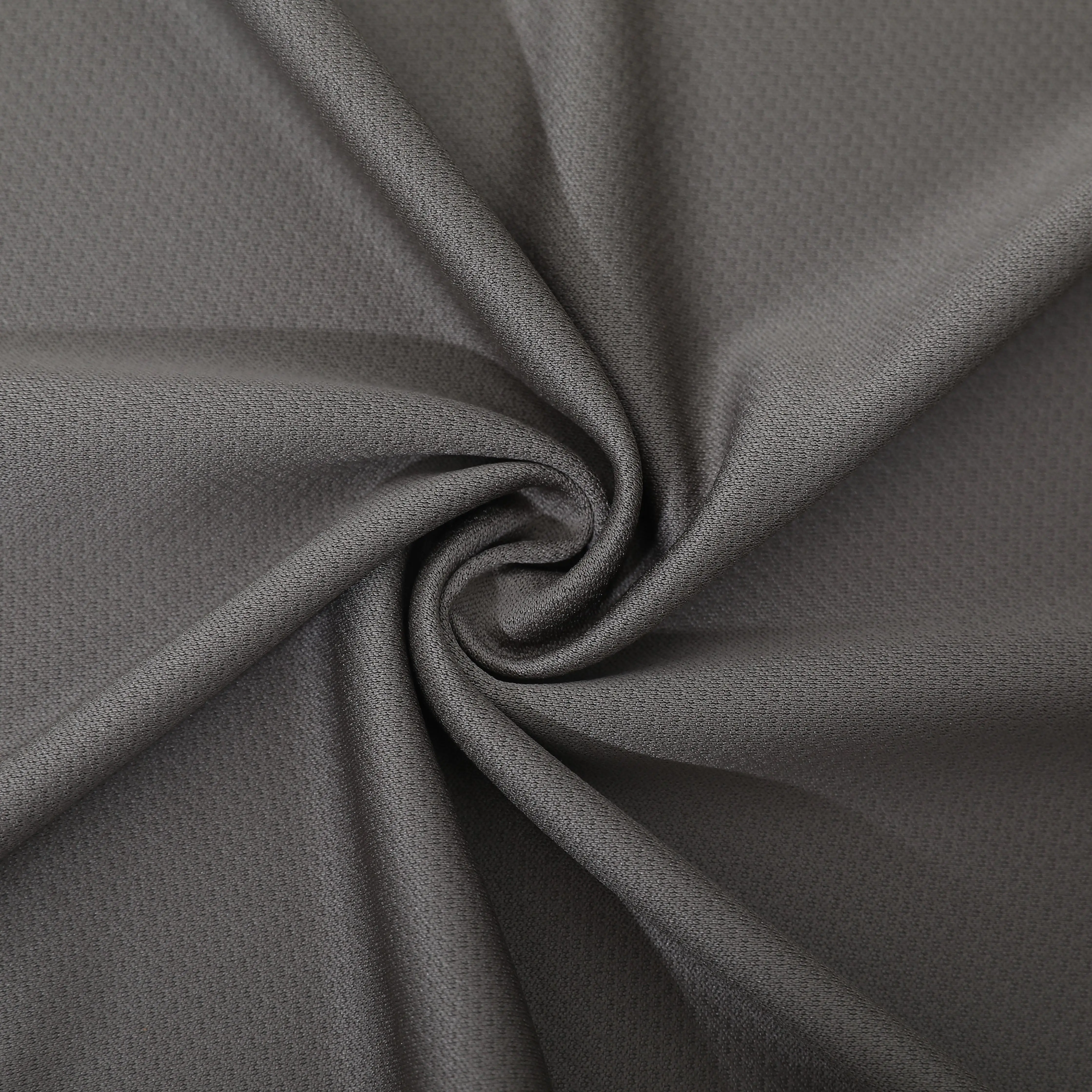 Освежающее спортивное полотенце из микрофибры