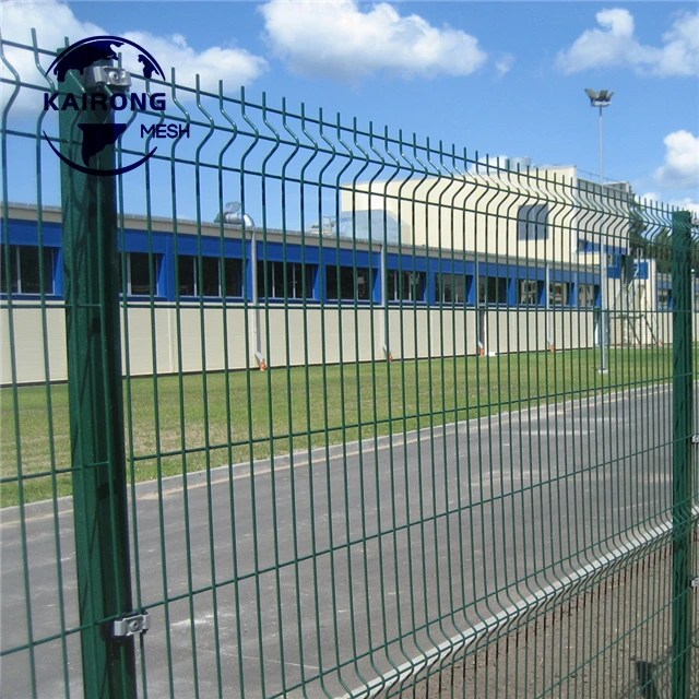 High Quality Antique Garden Fence Durable Triangle Bends Wire Mesh Fence