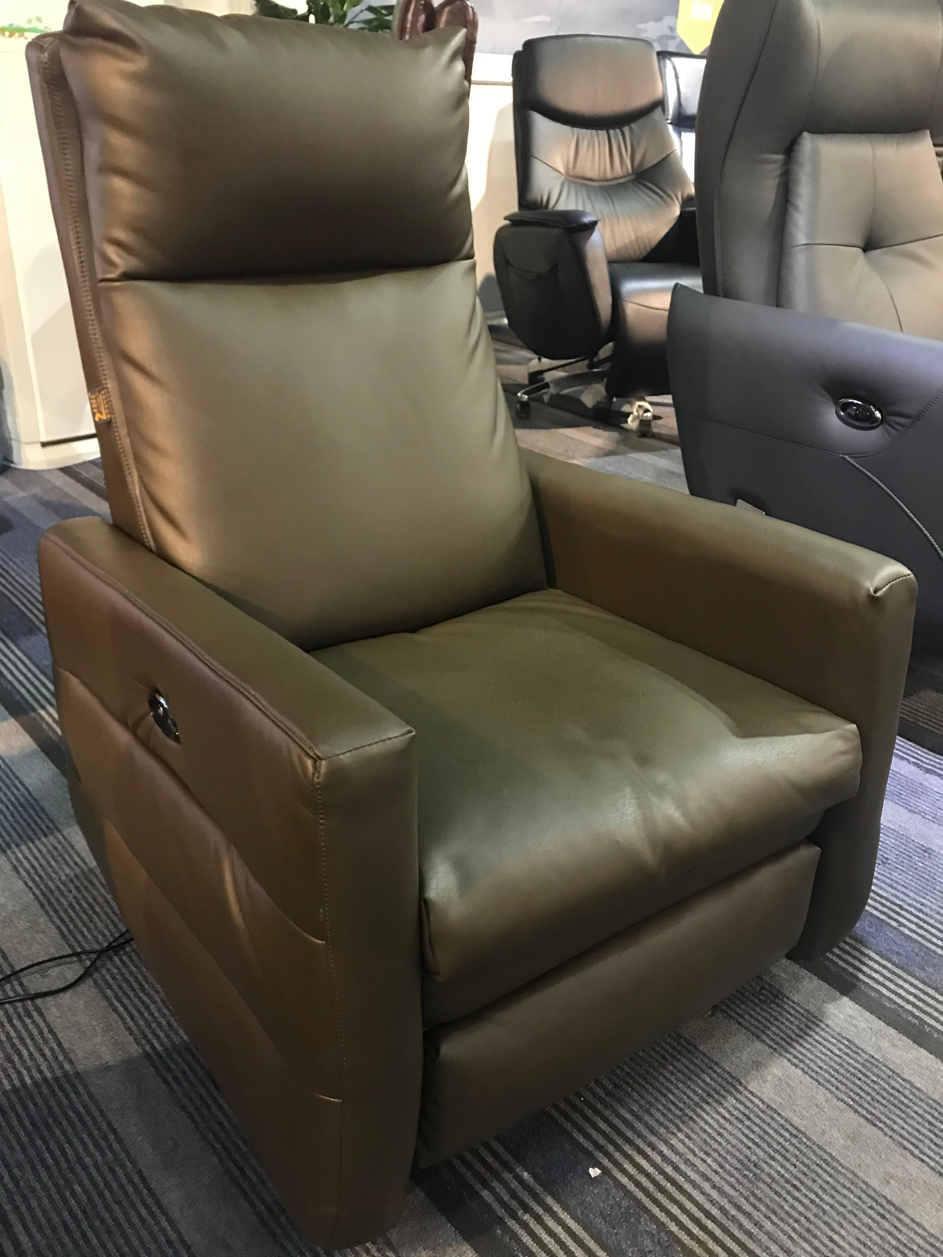 New modern design electronic control intelligent functional living room recliner lift chair for lazy boy