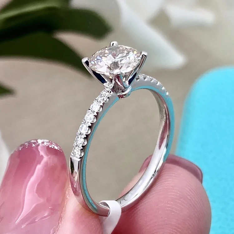Latest Design Hot Sale Engagement Gift 18K Real Gold Diamond Romantic Women Heart Rings