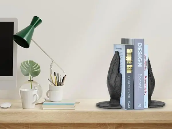 Home Decorative heavy duty cast iron hand bookend antique metal home decoration for office desk book shelf organizer