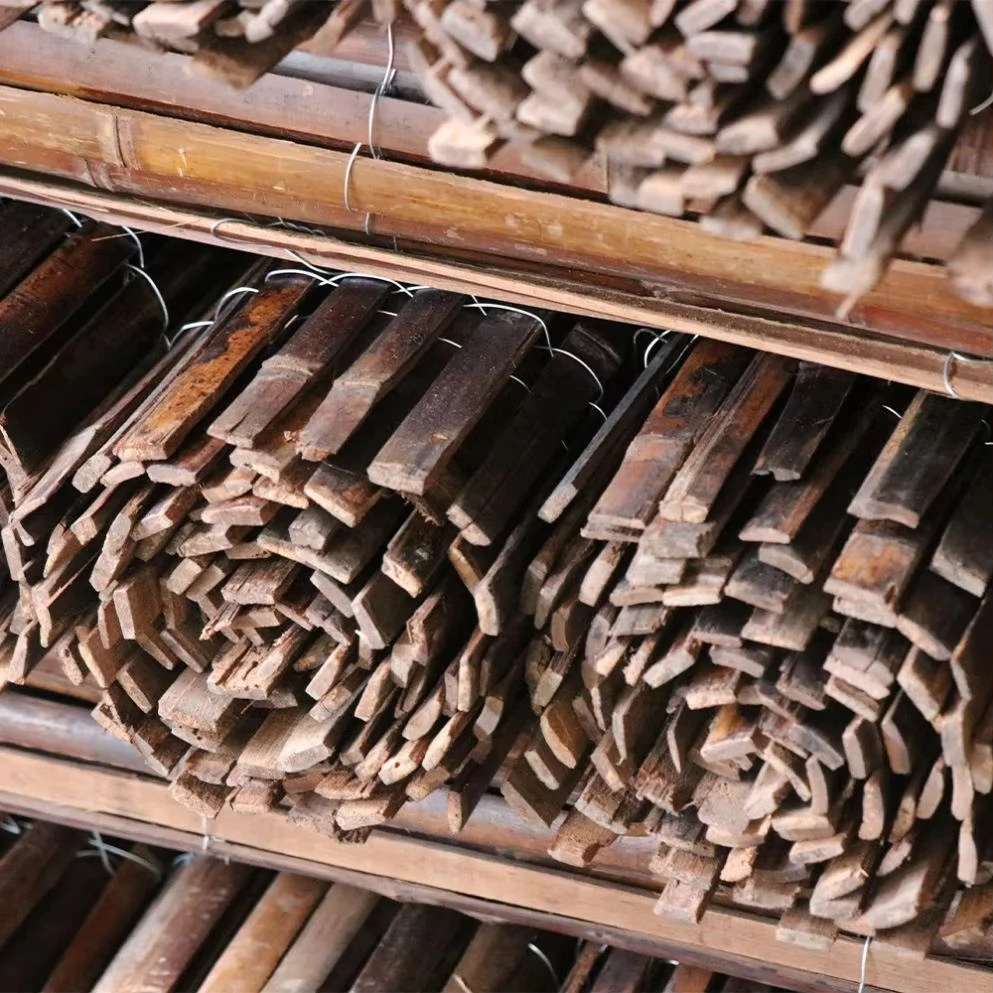 OEM wholesale waterproof rolled natural indoor outdoor garden privacy fences bamboo slats supplier