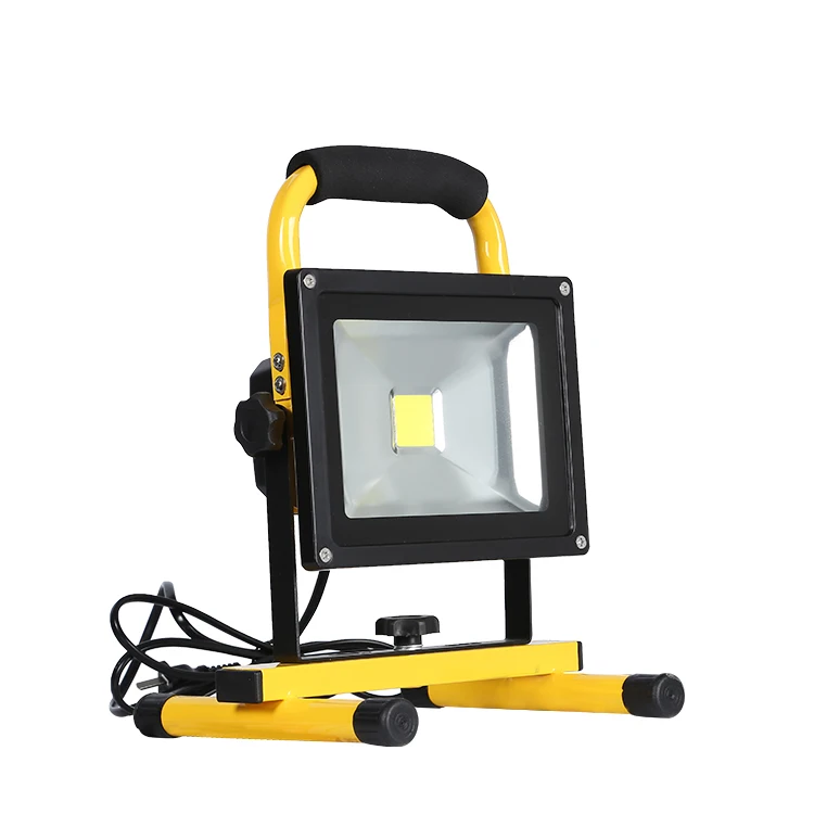 GUANGYUN High Quality Product Portable Rechargeable Ip65 Outdoor Landscape 20 30 W Led Camp Light