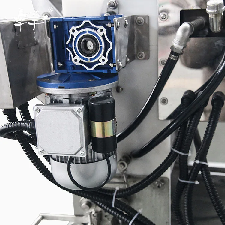  Automatic honey comb uncapping