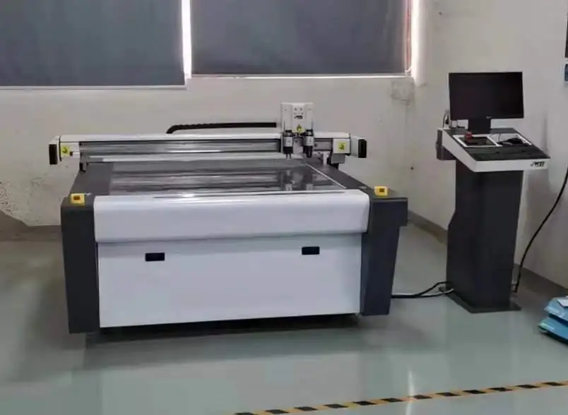 JWEI CB03II CNC die-free digital cutter corrugated board box prototyping sampling