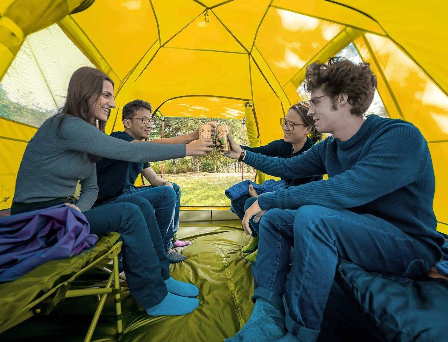 5-6 Person Camping Tent High Quality Automatic Outdoor Tent Waterproof Trailer Tent