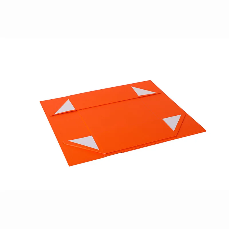 wholesale recycled kids socks packed corrugated gift box