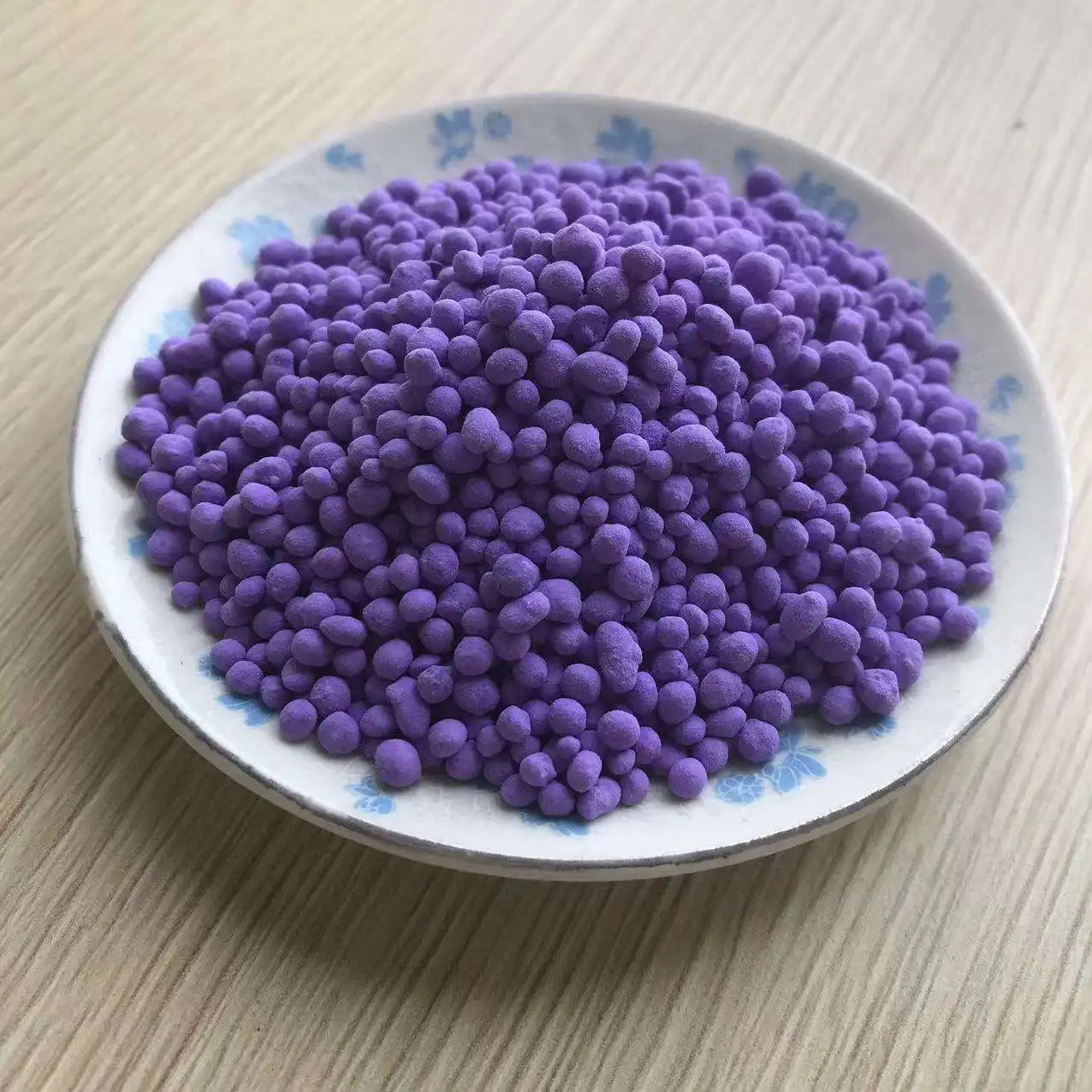 Purple granule Compound fertilizer npk with 12-12-17 15-5-20 for plants and crops