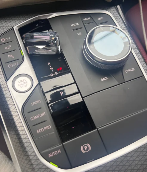 Стикер рычага переключения передач с кристаллами 4 упаковками для BMW 3 серии G20 2019-2023