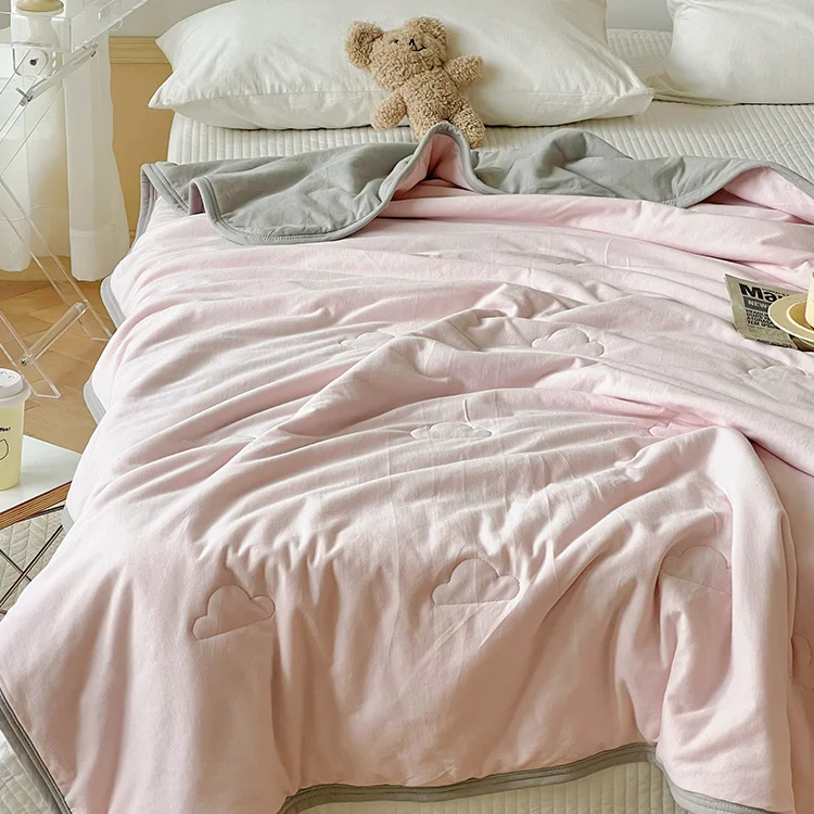 Wholesale Light Pink Grey queen comforter 100% cotton comforter sets summer comforter for queen size bed