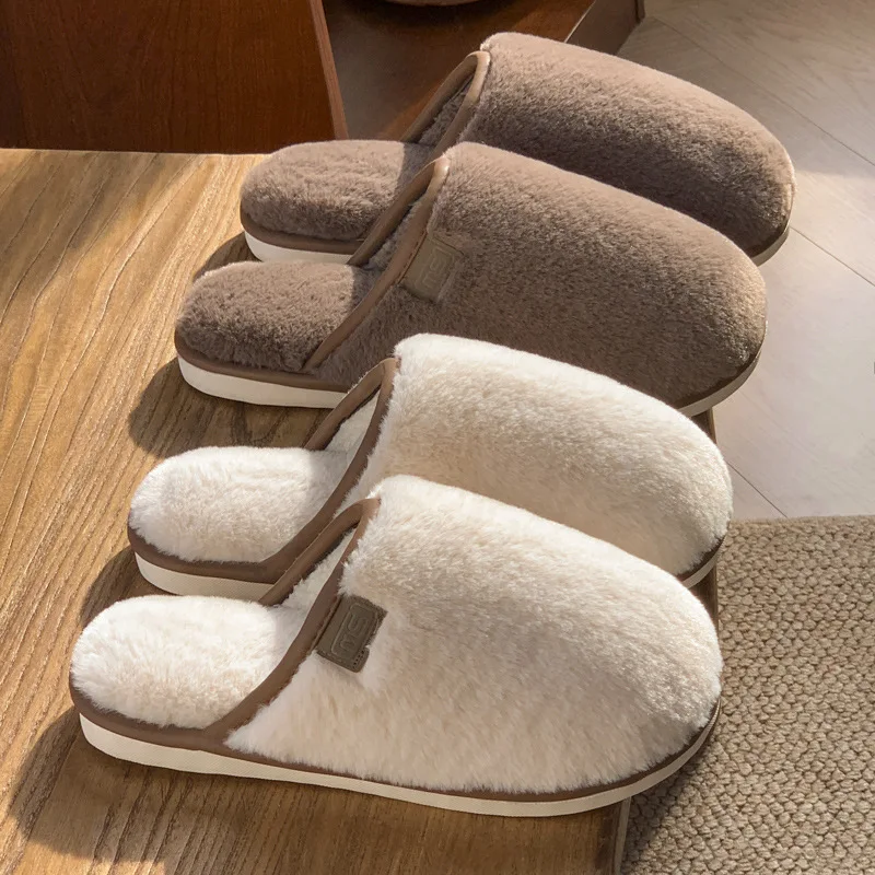 Wholesales Soft Fashion Winter Warm Fur Comfy Sole Lady Men Slides Plush Slippers For Women Cotton House Slippers