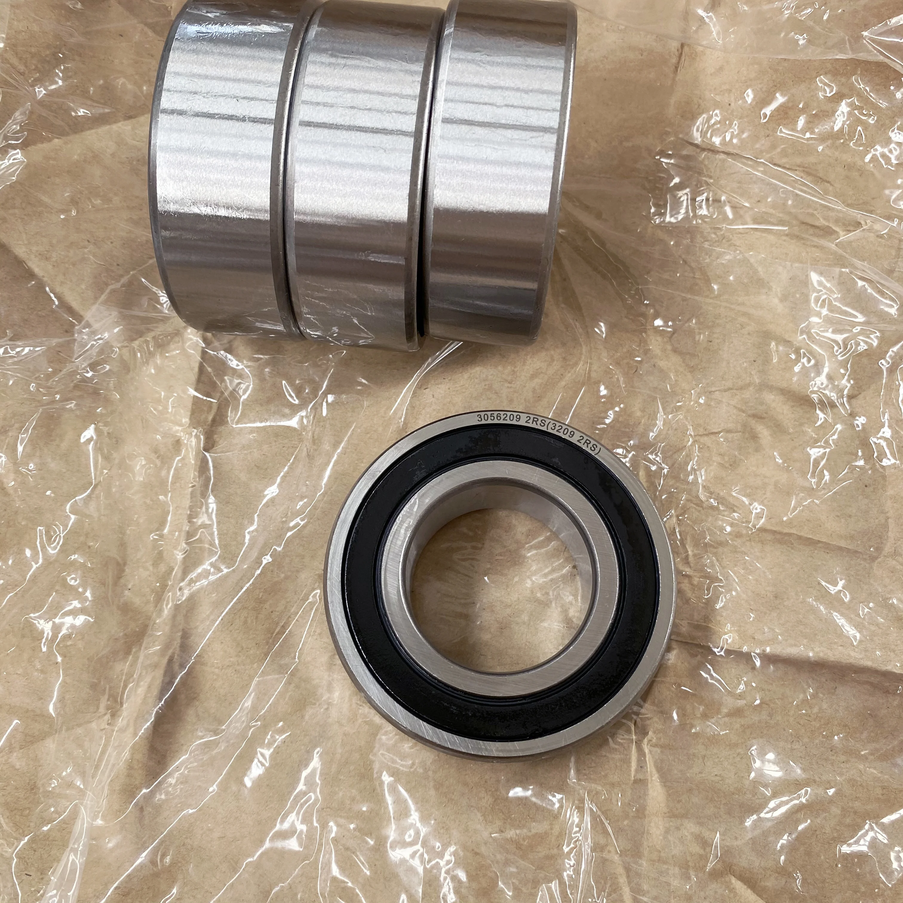 DST high quality Double row angular contact ball bearing    3086313     3313D      SIZE:65x140x58.7 mm