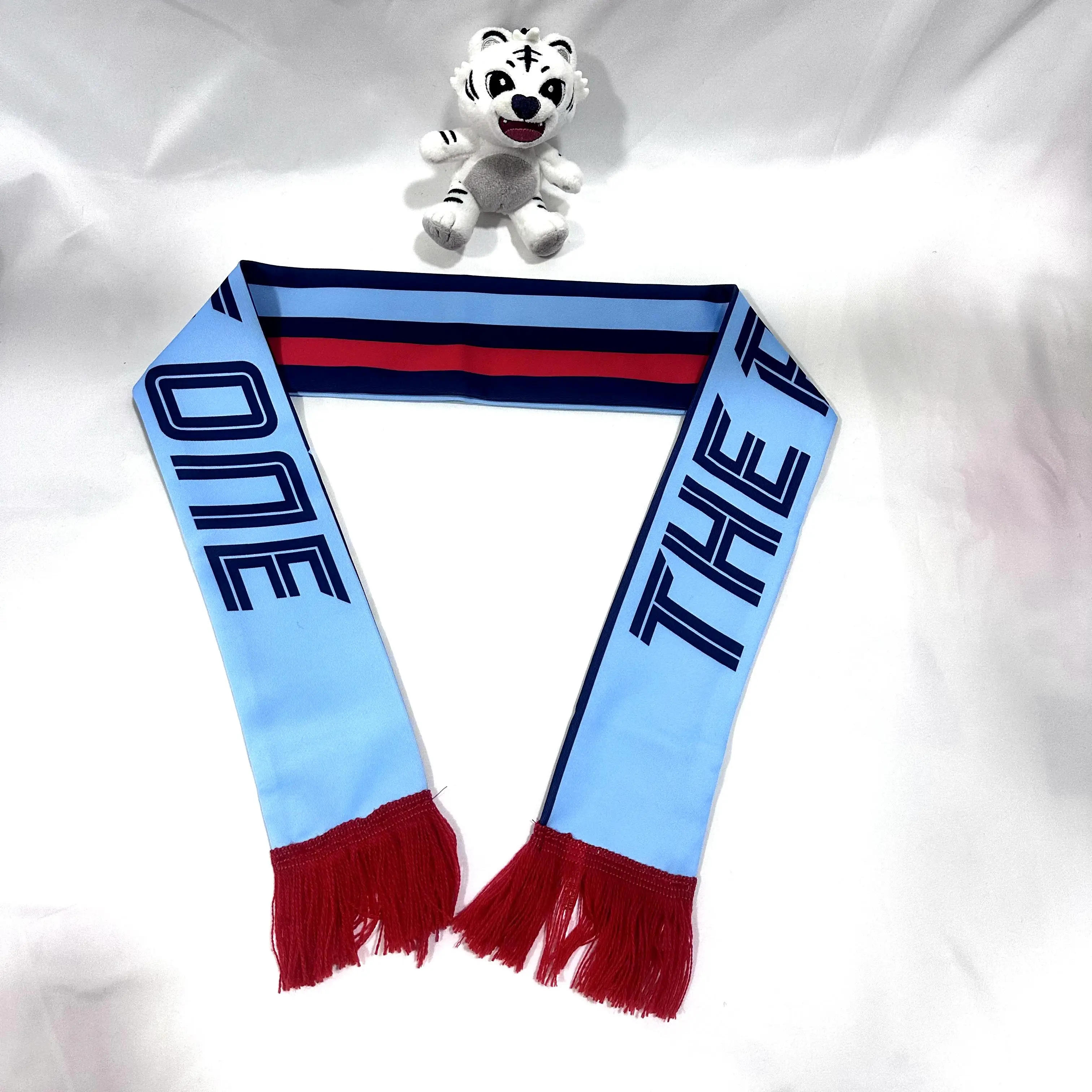 custom mini  polyester  design printing muffler and  Silk Digital Print Football Team Scarf