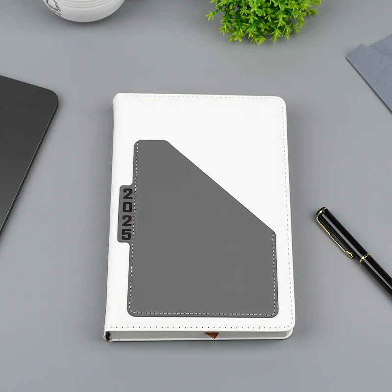 2025 Custom Printed Paper Classic Design Business agenda Top Pu Leather Diary Hardcover Journal Planner Notebook with pocket