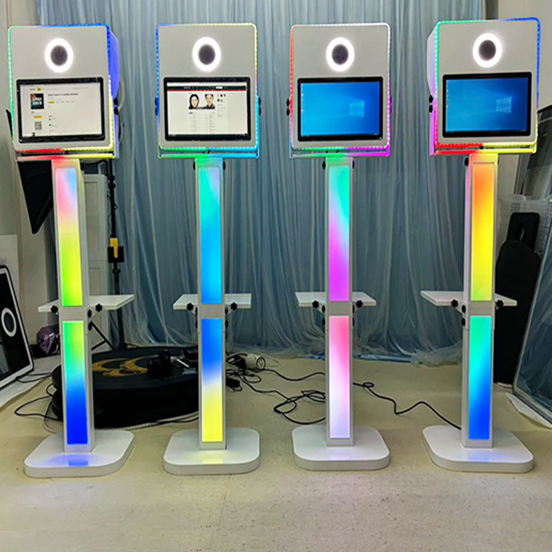 Superior Quality Dslr Photo Booth Selfie Machine Vending With Camera Kiosk 15.6 Inches Photobooth For Cocktail Party