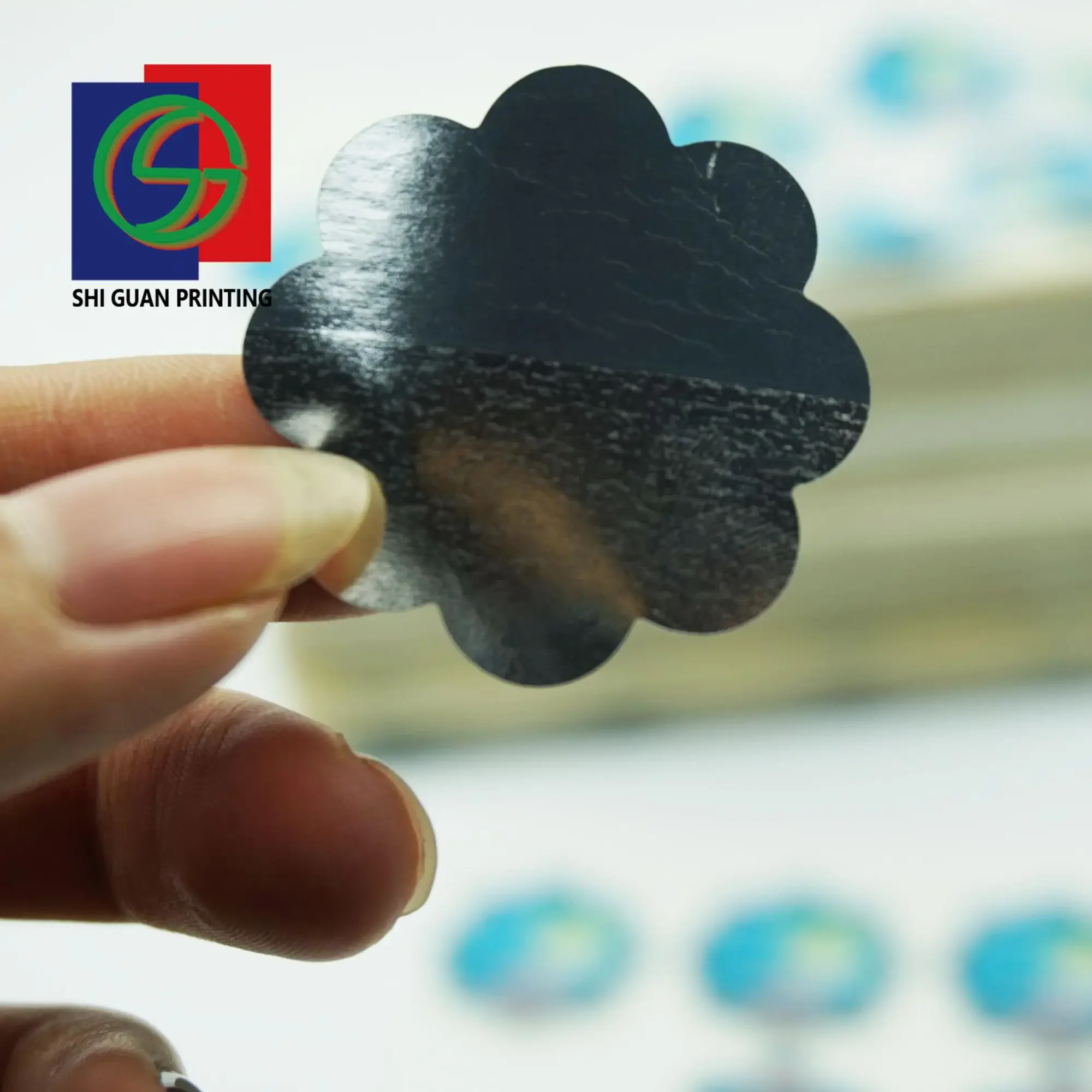 Waterproof Adhesive Customized Baby Bottles Labels Perfume Shampoo Sticker