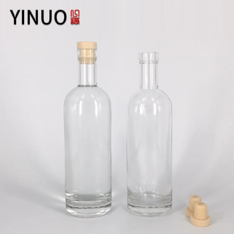 Wholesale 700ml fancy high quality cheap clear whisky bottle