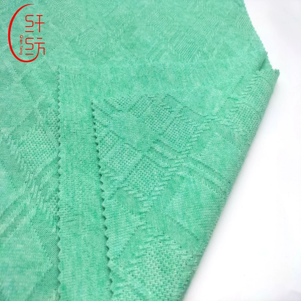 Warm and soft hand-feeling hacci jacquard fabric for dress clothing