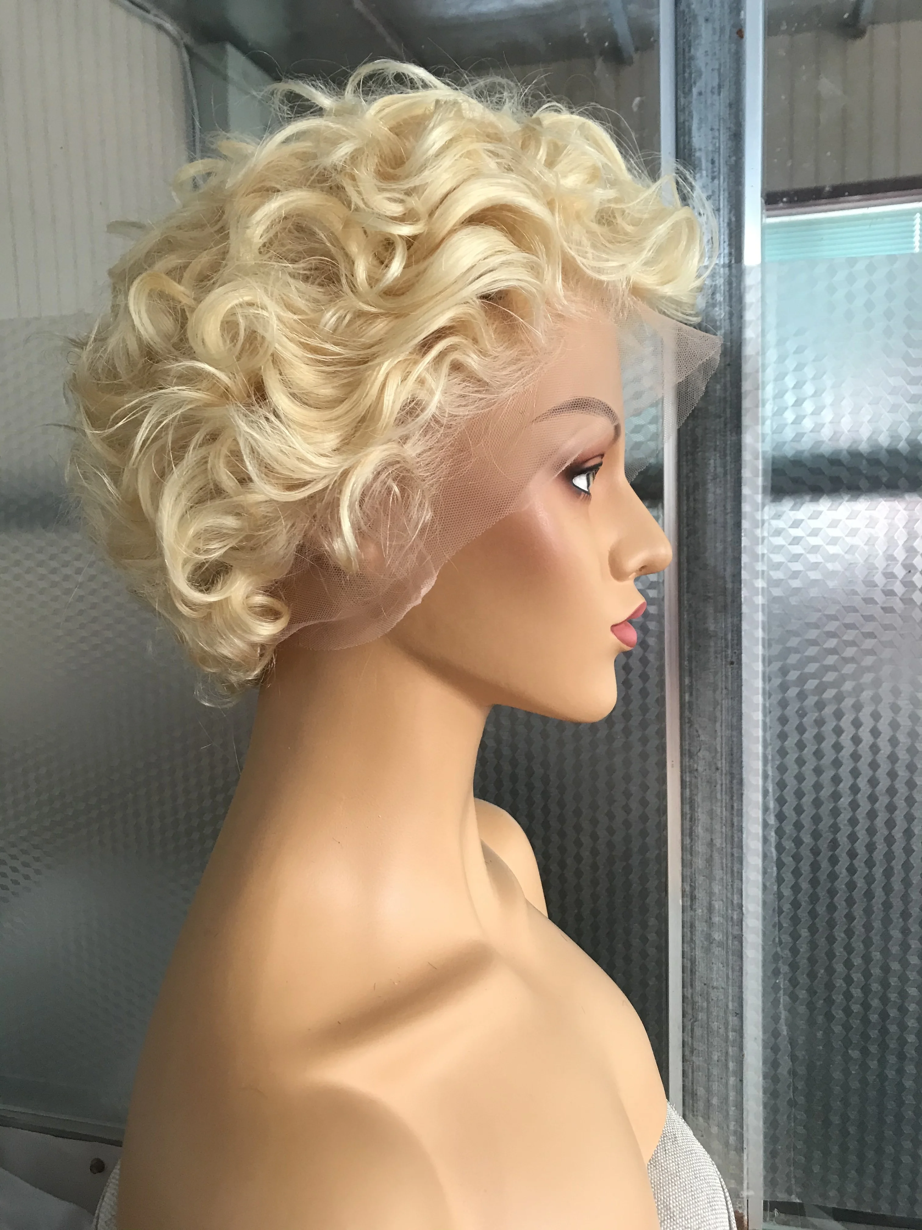 Amara best sale popular full lace pixie wig 613 bob lace wig top quality brazilian pixie wig in stock