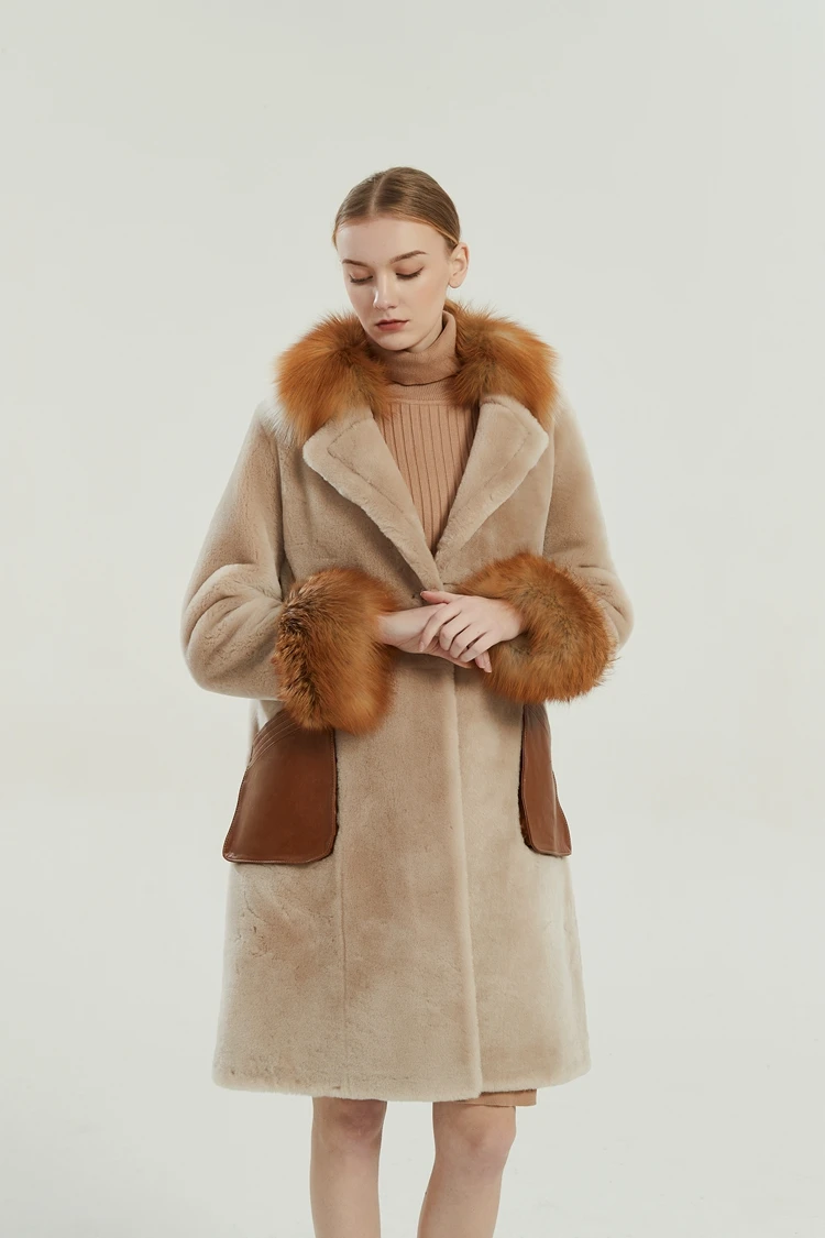 
Best Price Superior Quality Best Selling Durable Using Long Fur Coat Womens 