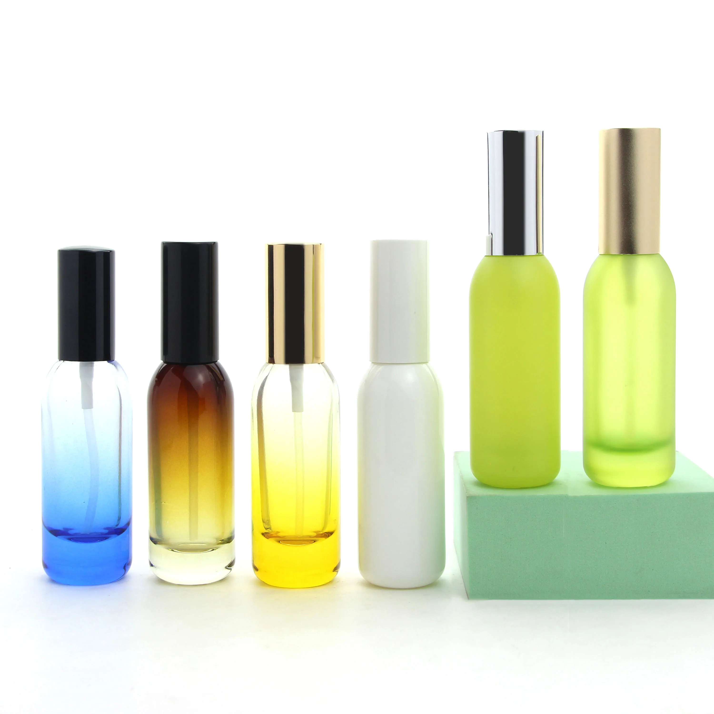 Wholesale Skin Care Packaging 40ml Cosmetic Serum Oil Pump Glass Mist Sprayer Bottles with Gold Silver Aluminum Spray Pump