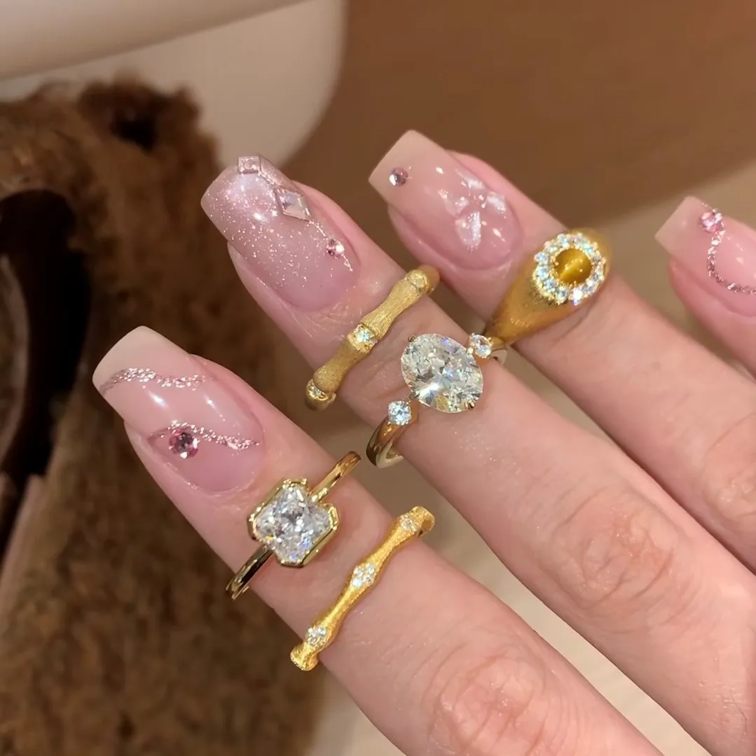DAIHE 2025 High Quality New Unique Design Fashion Jewelry Matte Metal Zircon Ring For Women