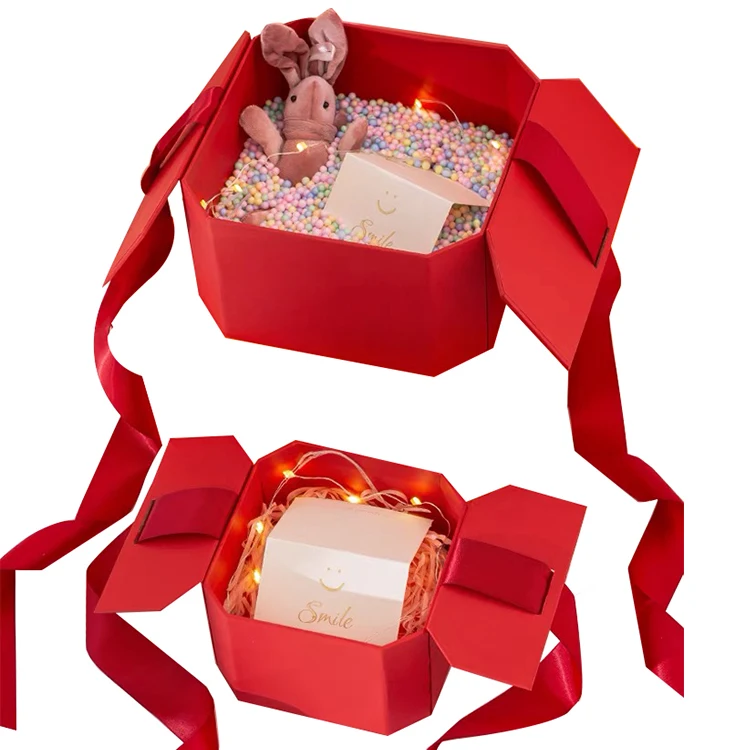 Low MOQ Custom Logo Luxury  Rigid Cardboard Gift Box With  Insert