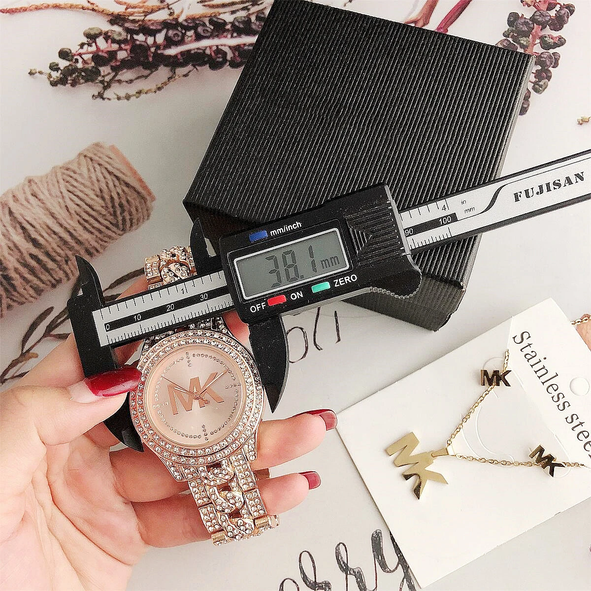 Watch design automatic custom brand drop shipping cheap business luxury crystal women wristwatches price quartz watches