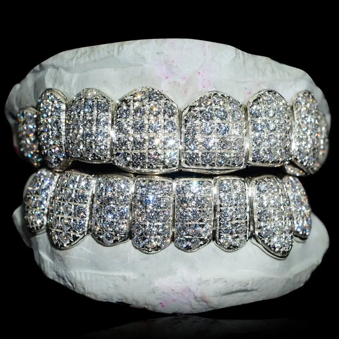Customize Grillz Diamond Teeth Mirco Pave Hiphop Teeth 8 top 8 bottom 925 Sterling Silver Iced Out Vvs Moissanite Grillz