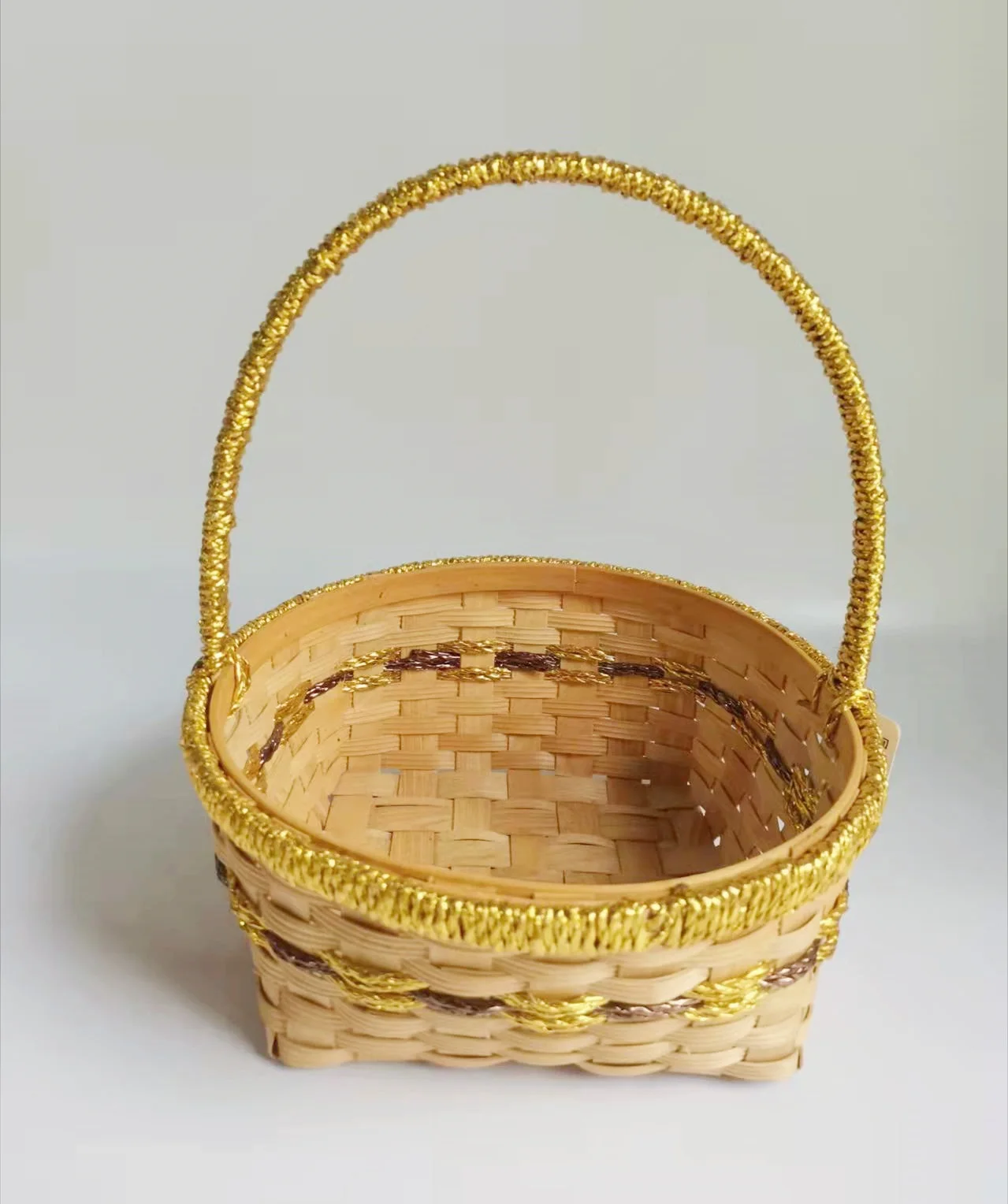 Handmade Eco-friendly Round Poplar Wood Basket With Handle And Lace Rim Woven Home Decor Storage Basket