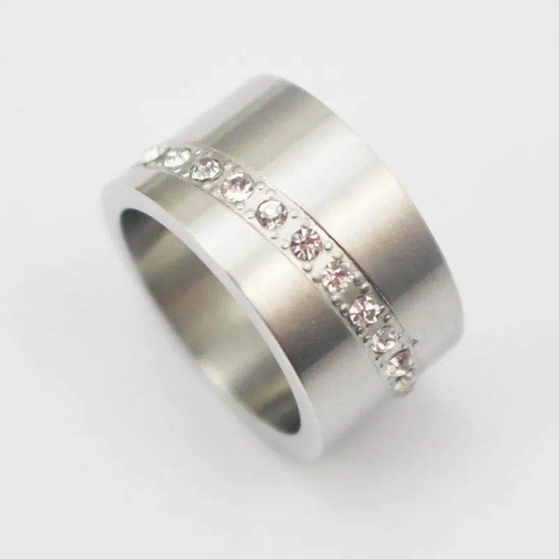 Fashion Latest Design Ring for Girls Wholesale Wedding Ring for Women Stainless Steel Jewelry Finger Crystal Rings