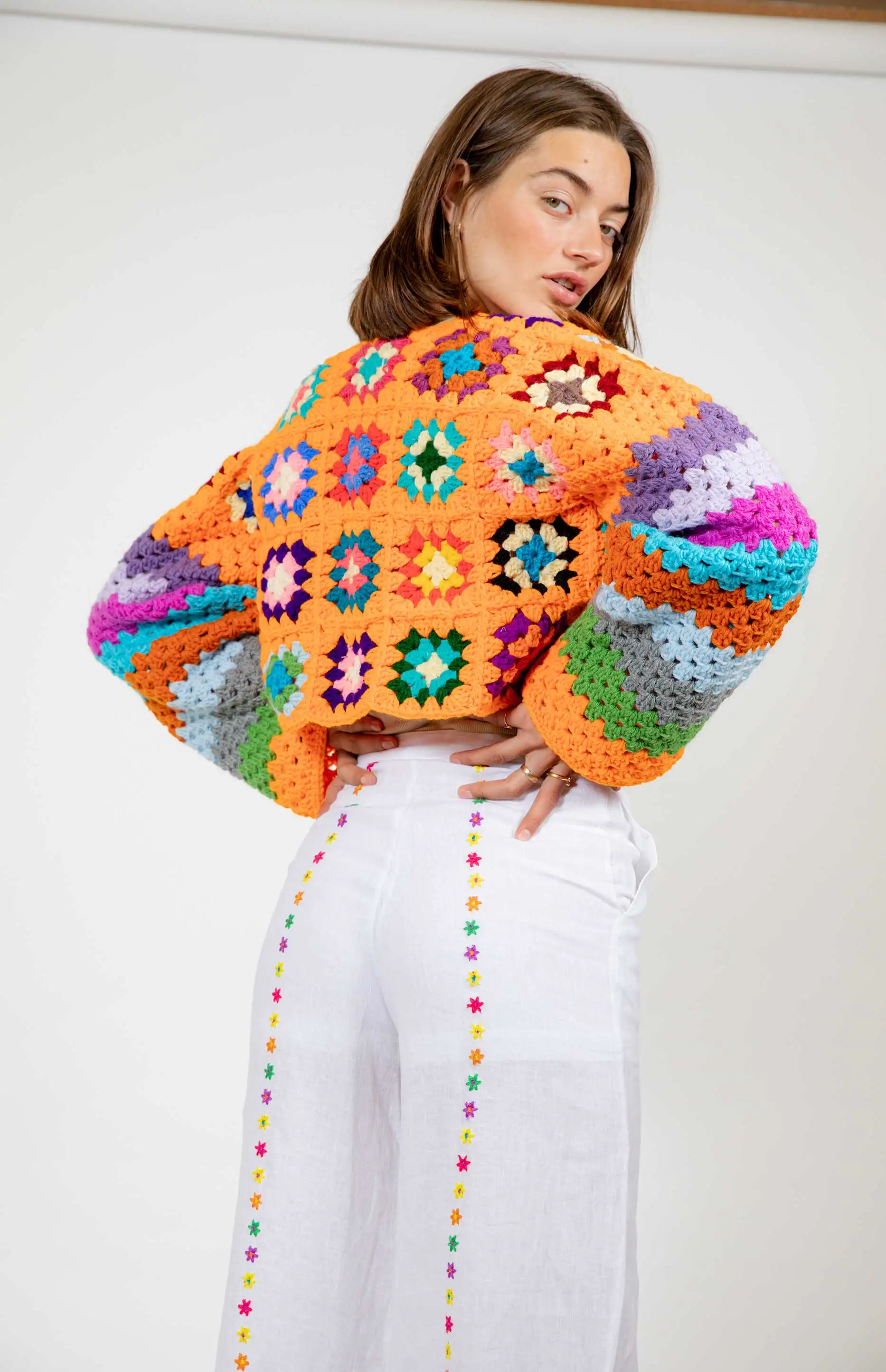 OEM & ODM Summer Custom Retro Color Hollow Out Knit Square Hand Crochet Cropped Sweater Women Cardigans