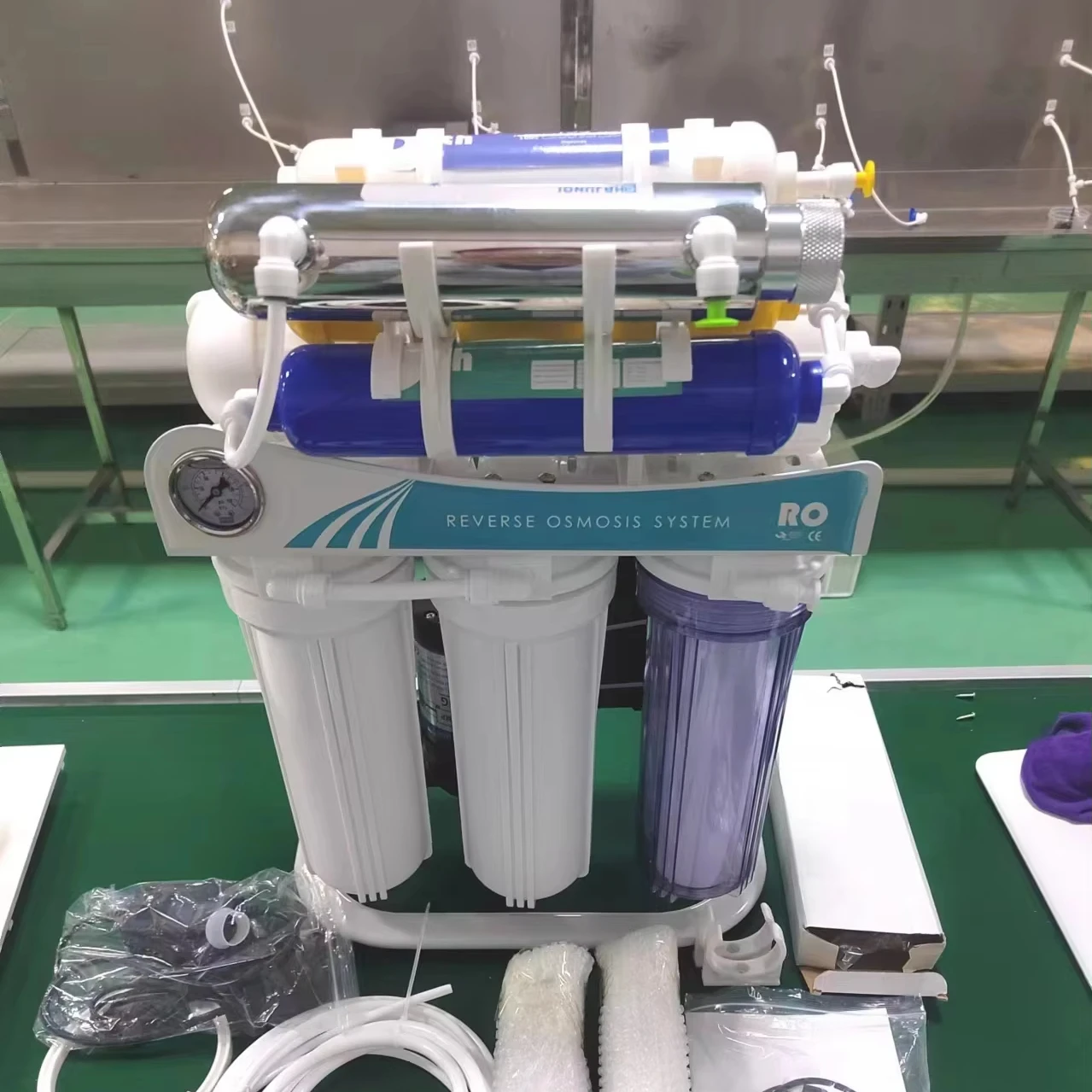 8-Stage With UV 400 GPD  And Stainless Steel Bracket Reverse Osmosis Water Purifiers