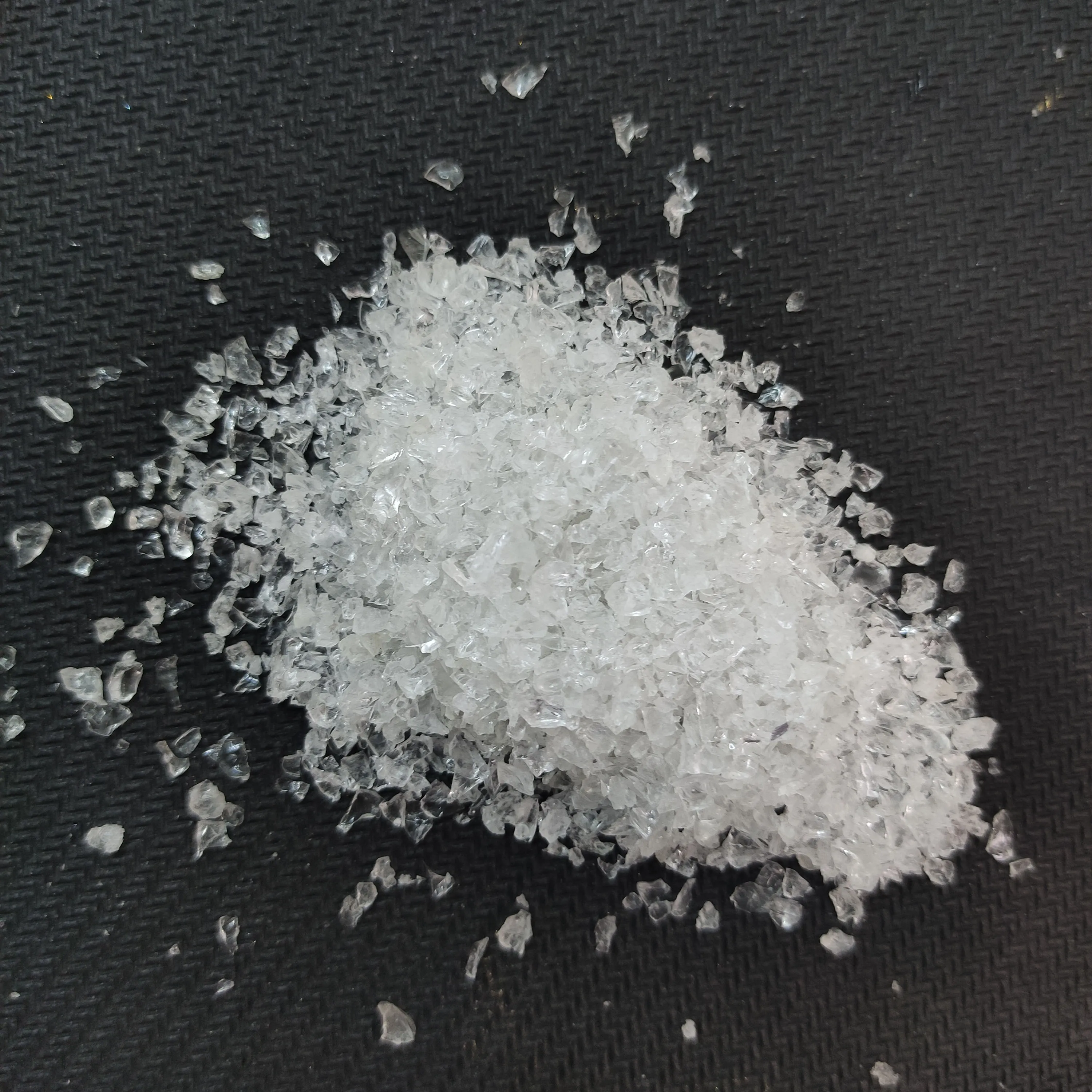 absorbing water polymer for the growing toys